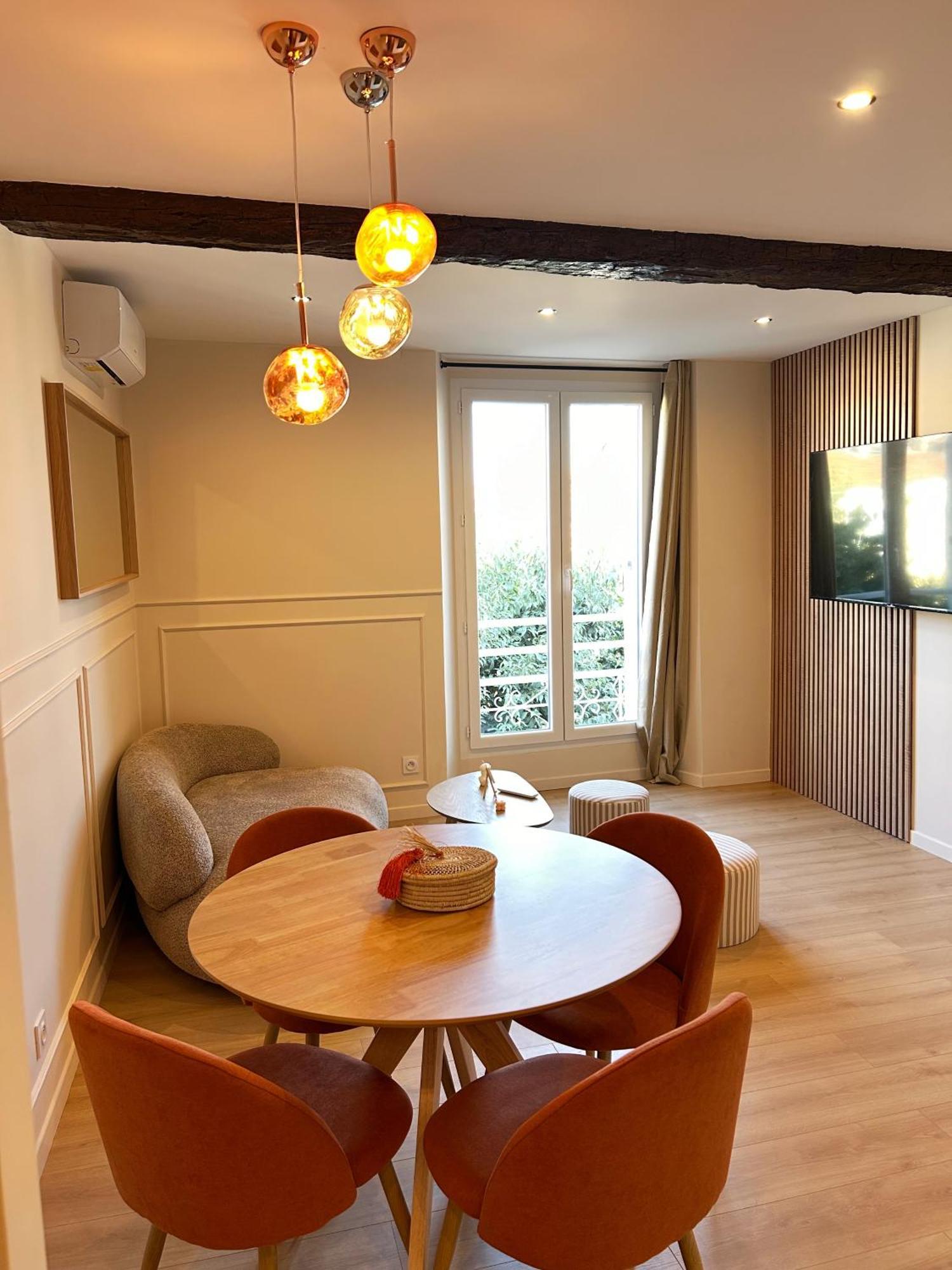 Charmant 3 Pieces Renove Au Coeur Du Vieil أنتيب المظهر الخارجي الصورة